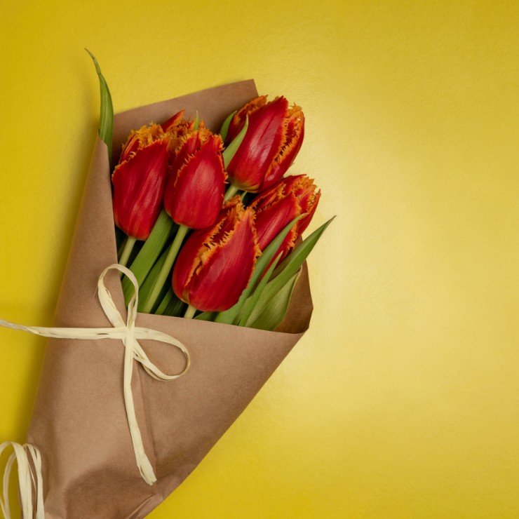 Букет як доповнення до привітання 