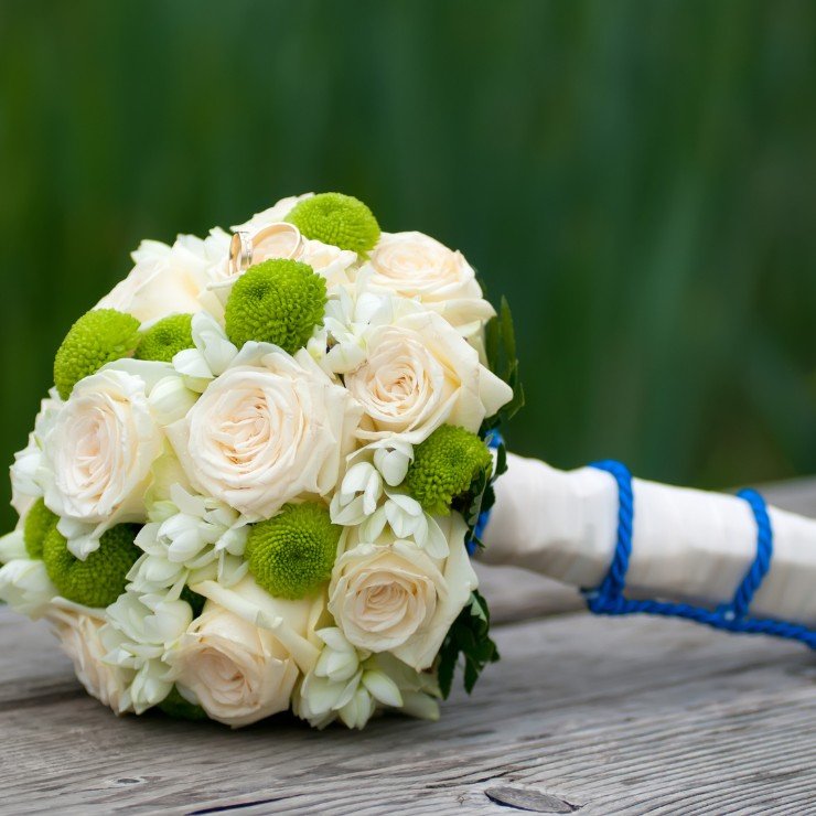 Букет як доповнення до привітання 